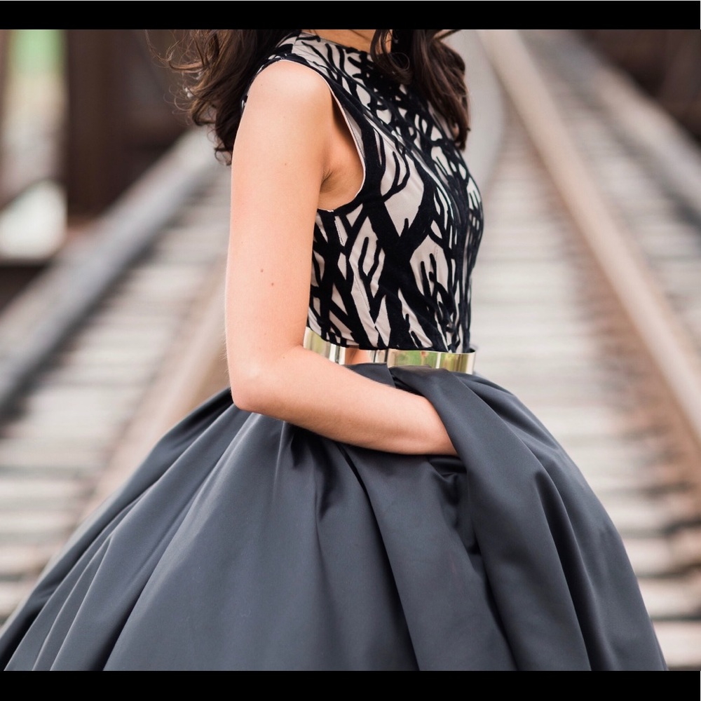 PROM/ SPECIAL OCCASION DRESS